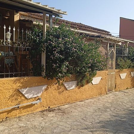 Villa Angela, Traditional Villa In The Village Agios Ioannis Peristeron  Exterior photo